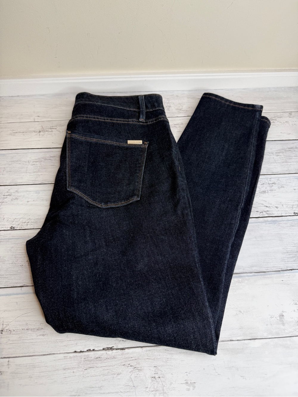 White House Black Market Dark Indigo Cropped Straight Jeans